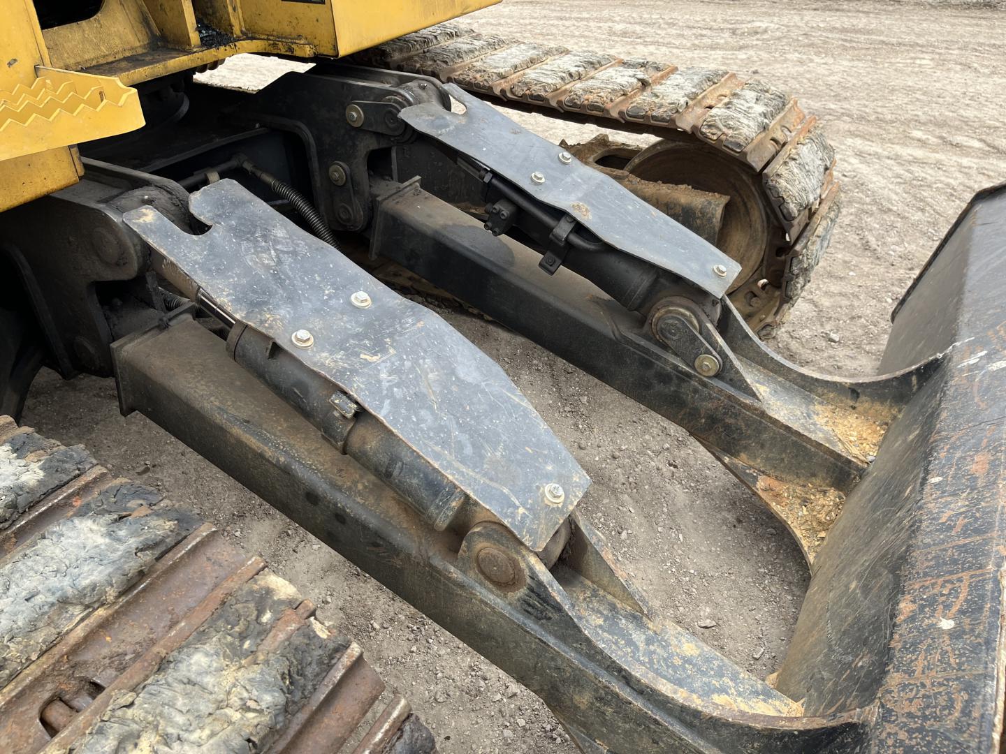 ./imagenes/INVOICE/2019/17290/EXCAVADORA CATERPILLAR 315F (15).JPG